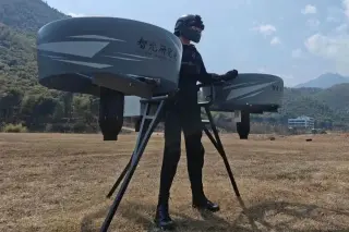 Hangzhou Zhiyuan Research Institute Wearable Flying Device · 来源页主图